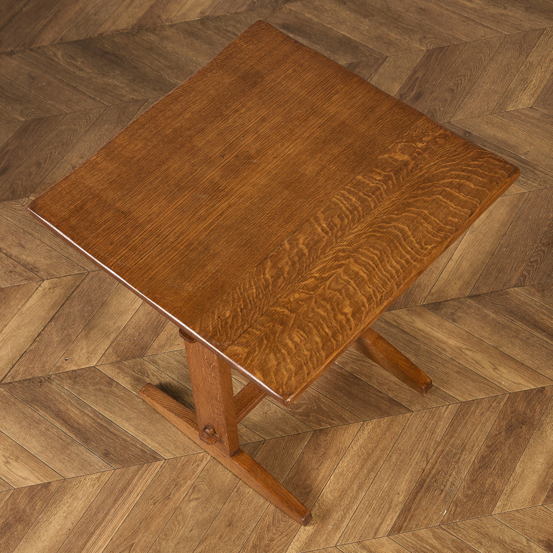 英国 クラシック サイドテーブル