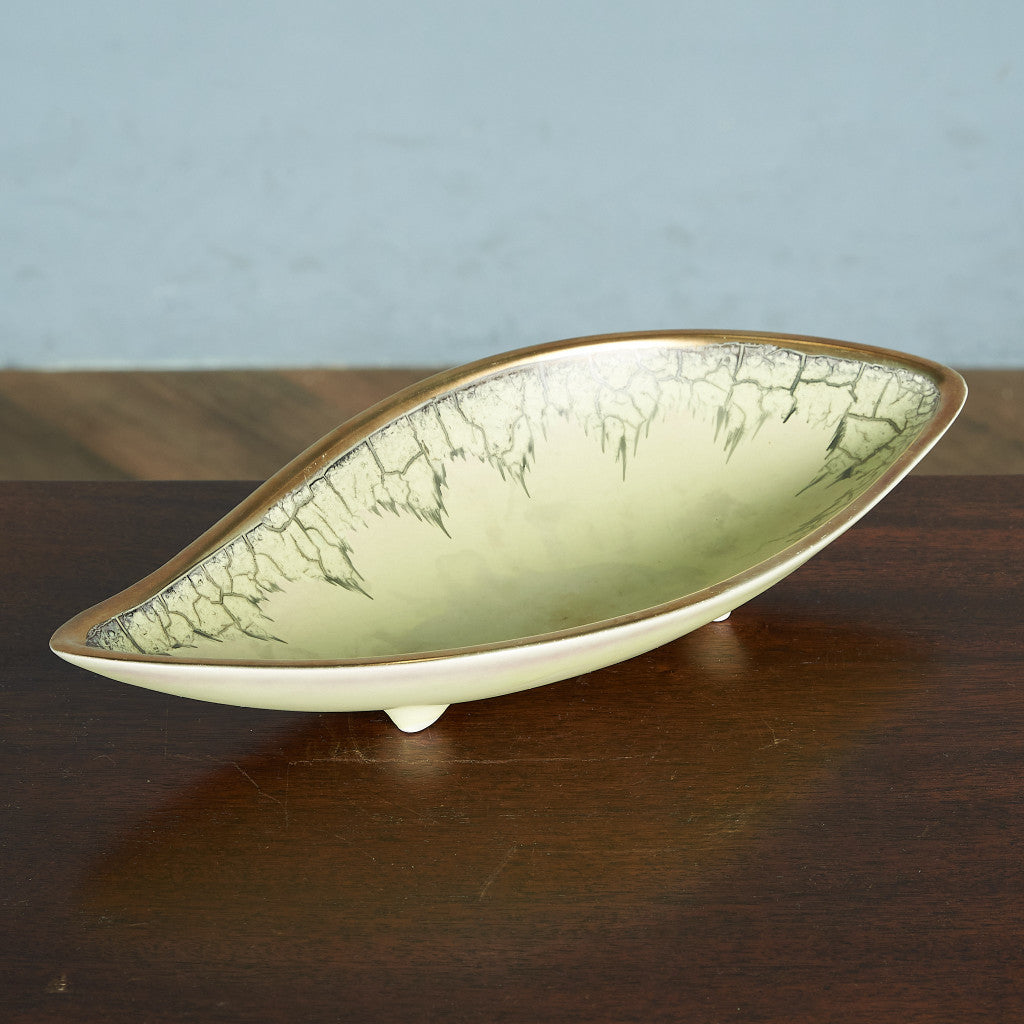 German Art Pottery プレート