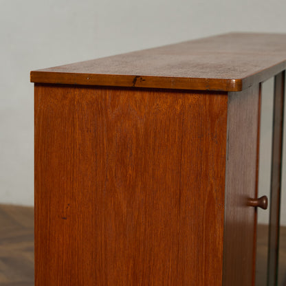 英国 ヴィンテージ ナロー ガラス ブックケース