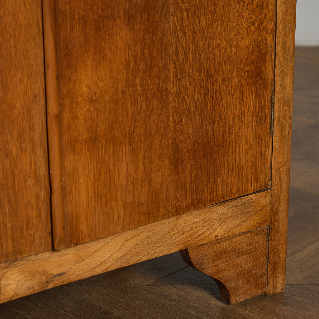 英国 クラシック アールデコ 様式 ジェンツローブ ワードローブ