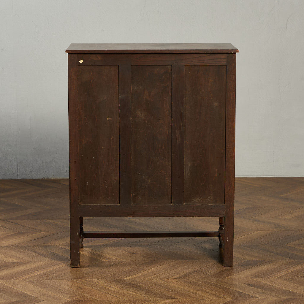 英国 クラシック コートカップボード