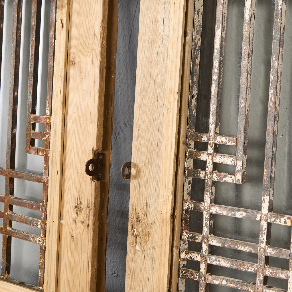 英国 アンティーク 両開き 鉄格子 ウッド ドア 2点セット