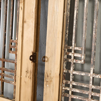 英国 アンティーク 両開き 鉄格子 ウッド ドア 2点セット