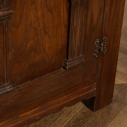 英国 クラシック キャビネット