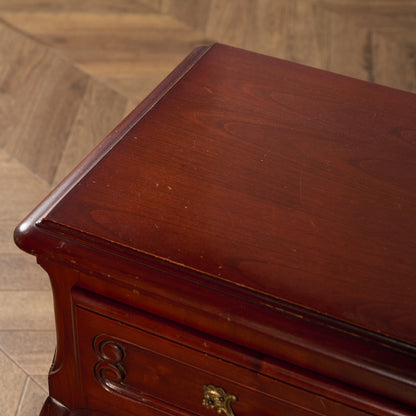 英国 クラシック ベッドサイド キャビネット