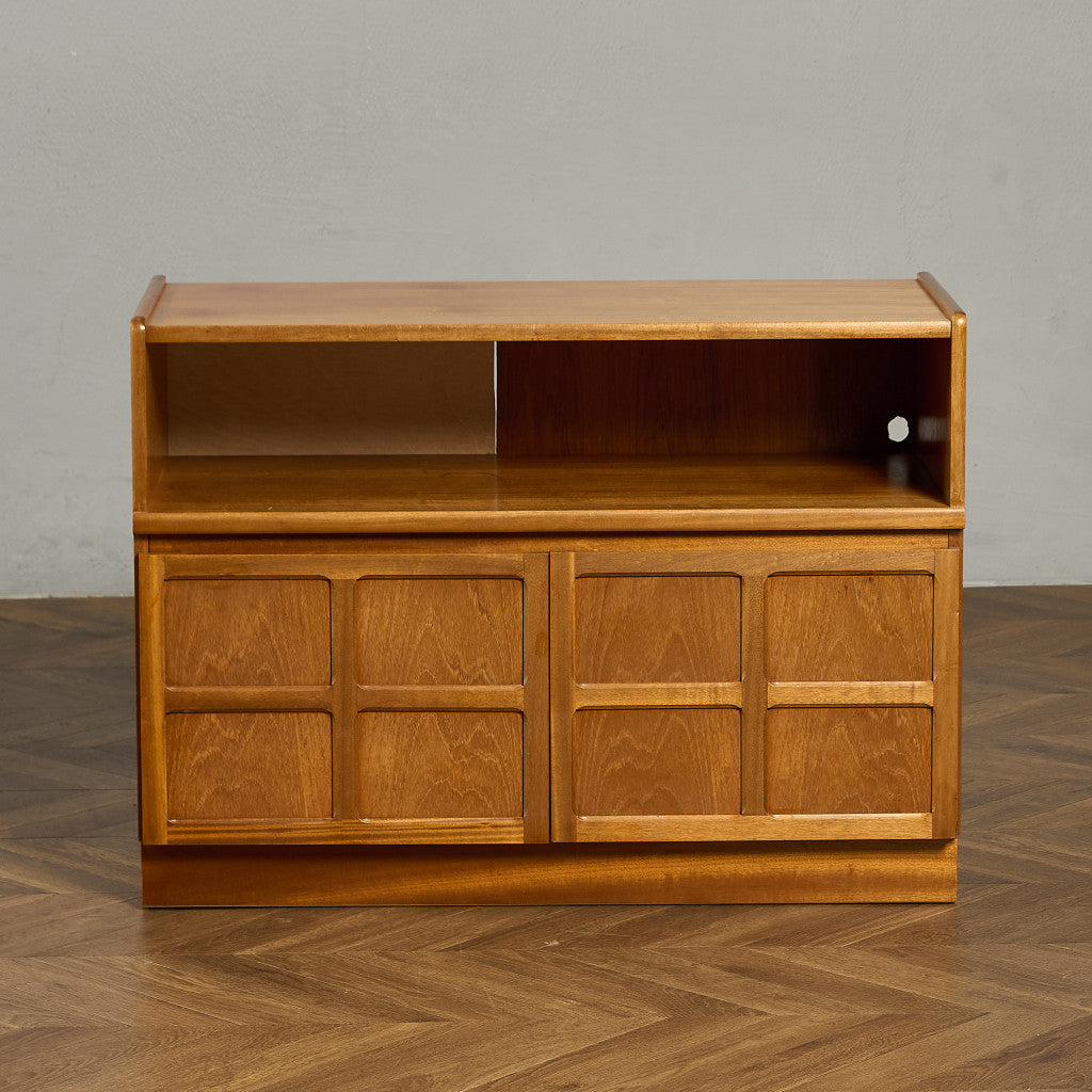 十字扉 ヴィンテージ キャビネット