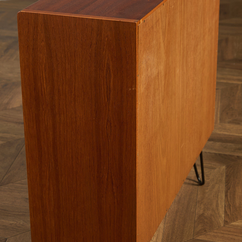 ヴィンテージ ガラス ブックケース カスタム アイアンヘアピンレッグ