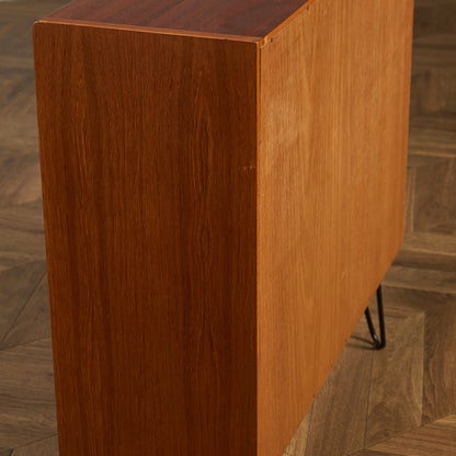 ヴィンテージ ガラス ブックケース カスタム アイアンヘアピンレッグ