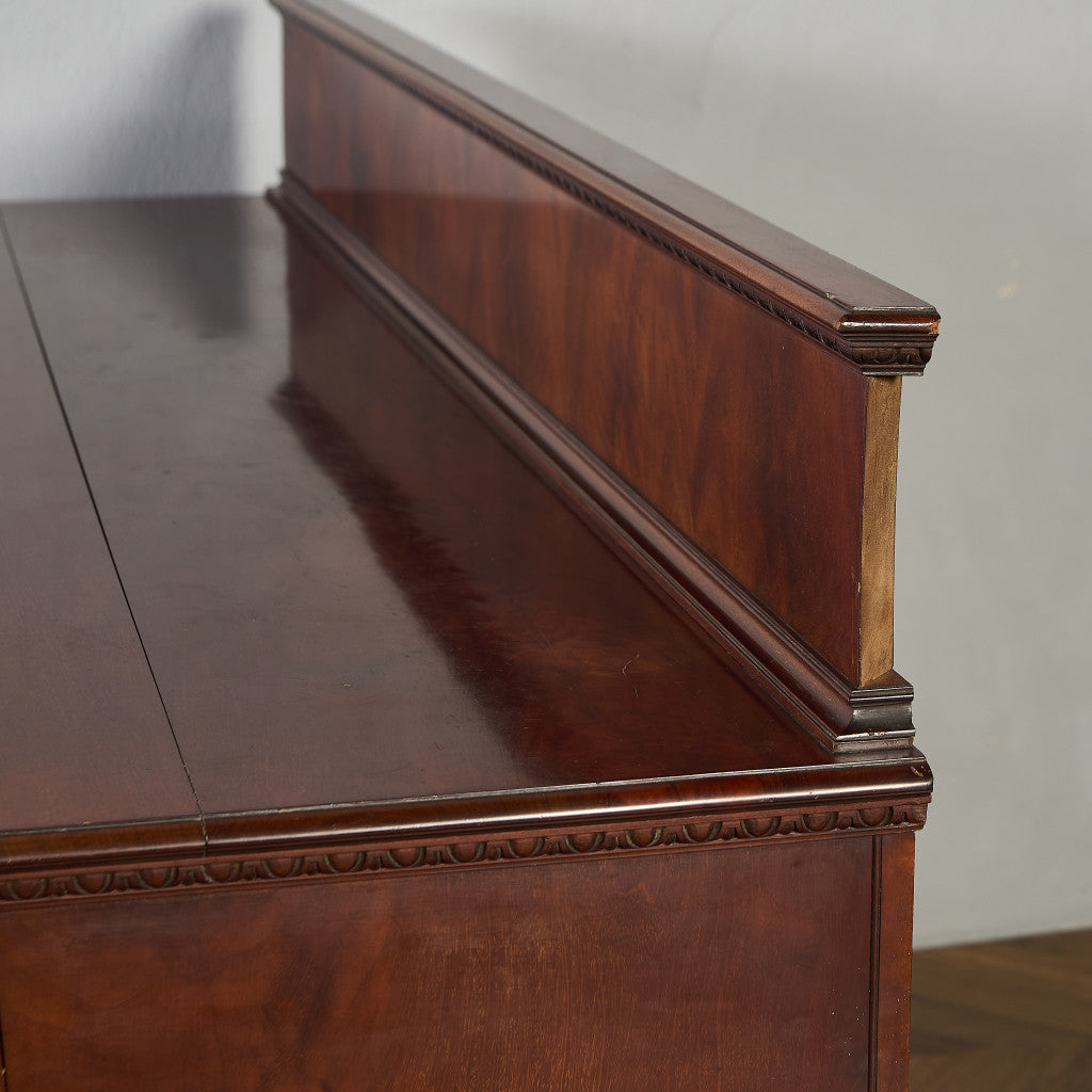 英国 クラシック ウォールナット サイドボード