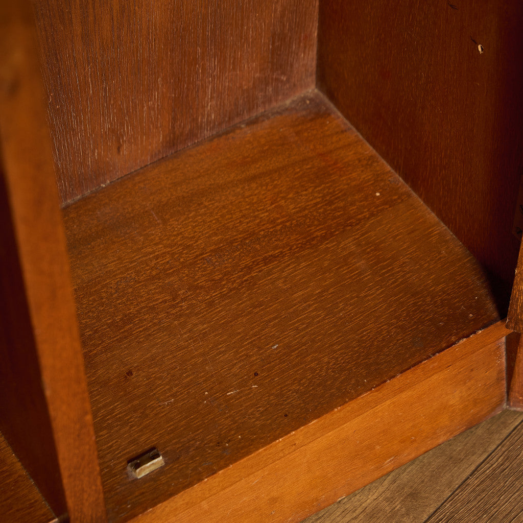 ヴィンテージ ガラスキャビネット