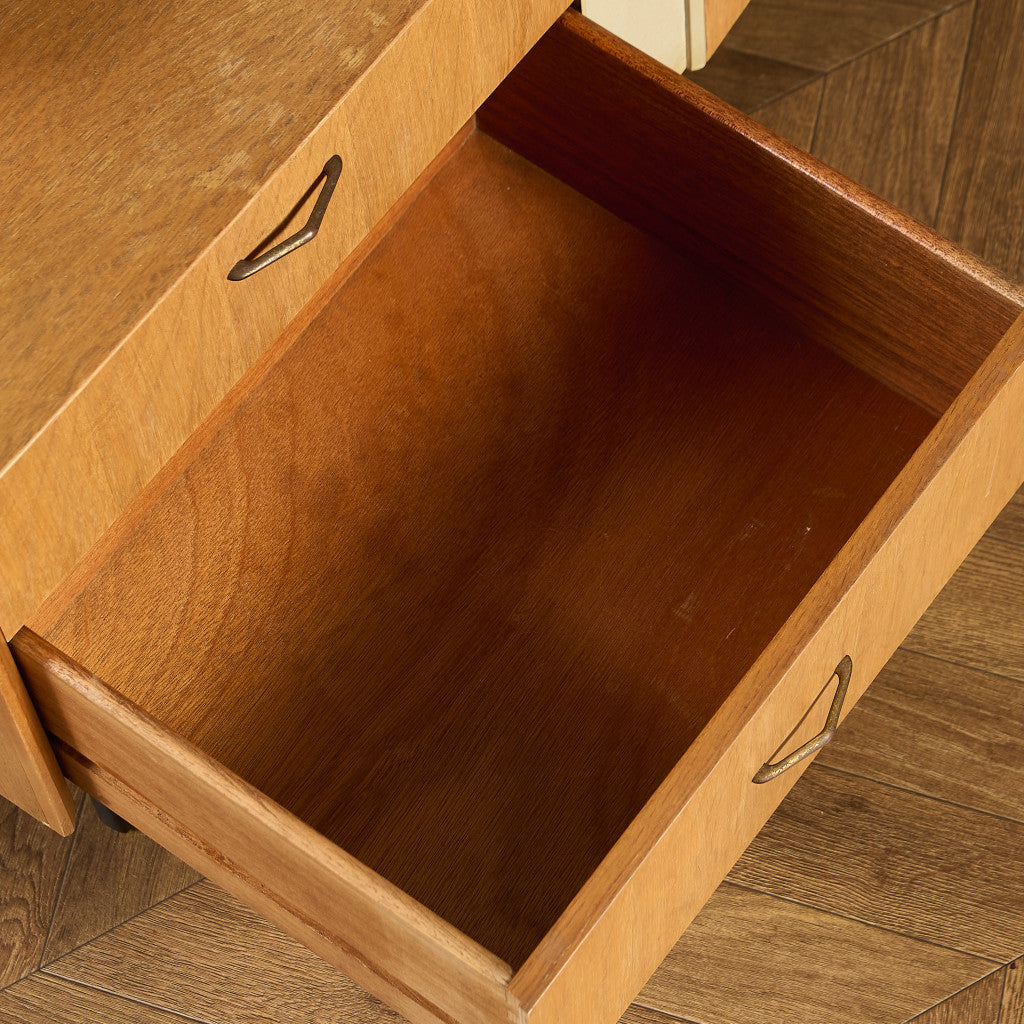 Advance Furniture ヴィンテージ ドレッシングチェスト ドレッサー