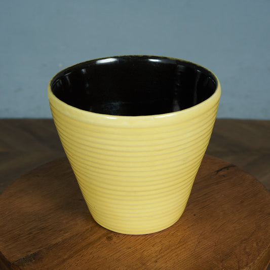 German Art Pottery フラワーベース