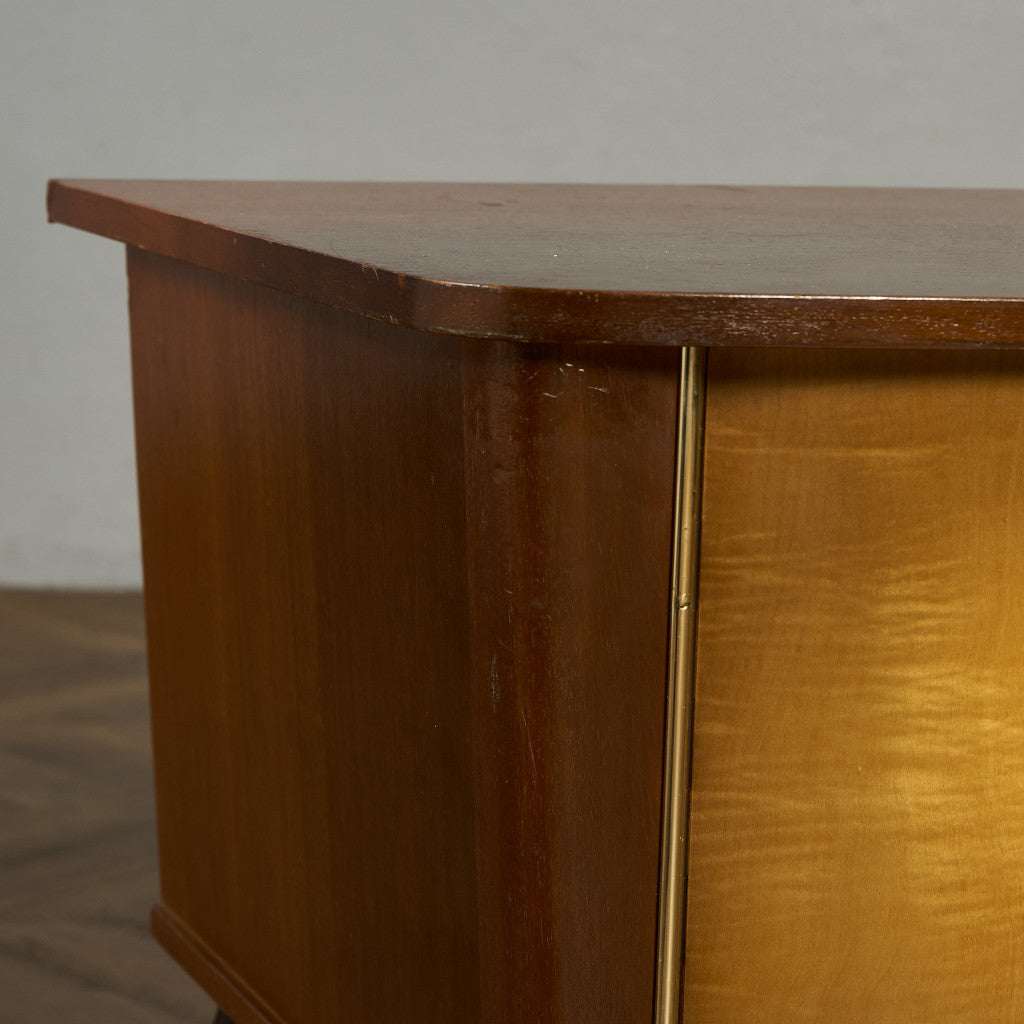 英国 ヴィンテージ サイドボード キャビネット