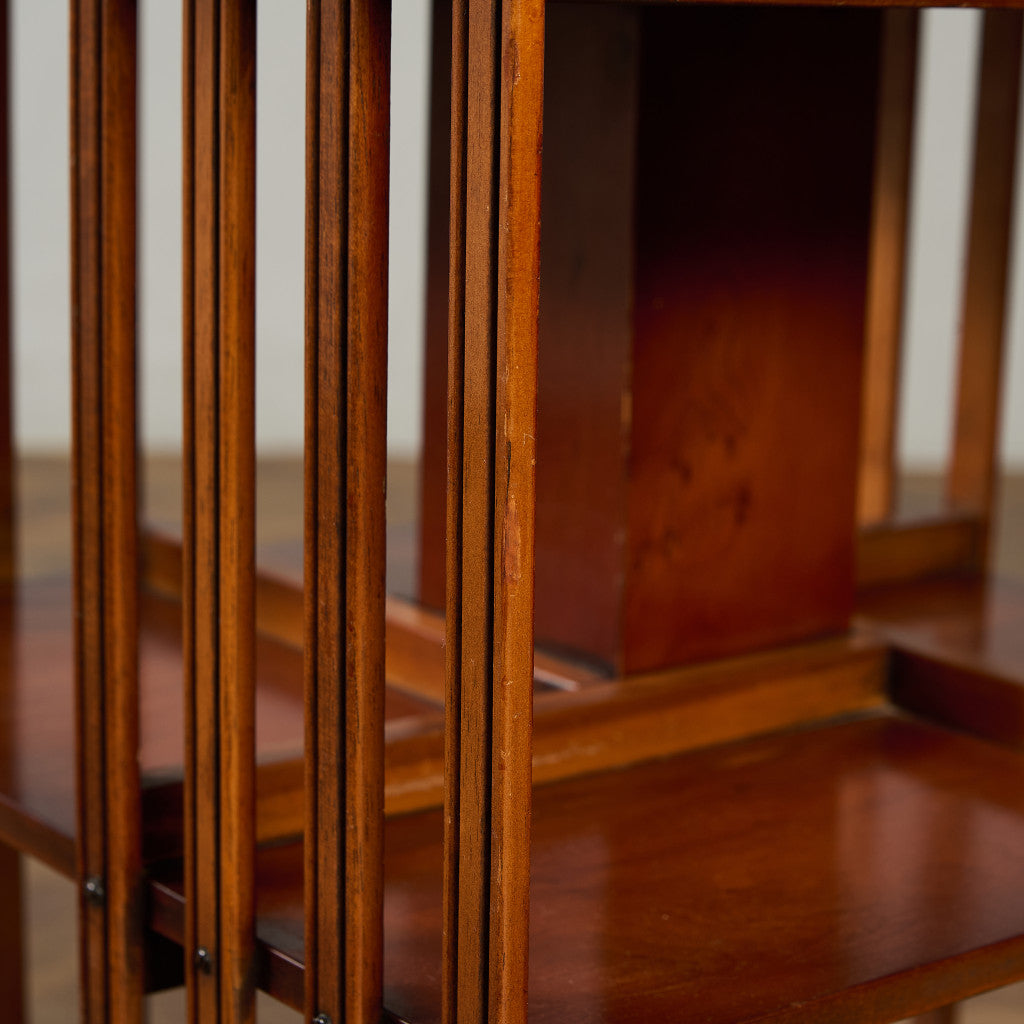 英国 クラシック リボルビング ブックケース