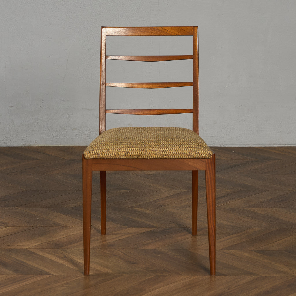 Dunvegan ダイニングチェア