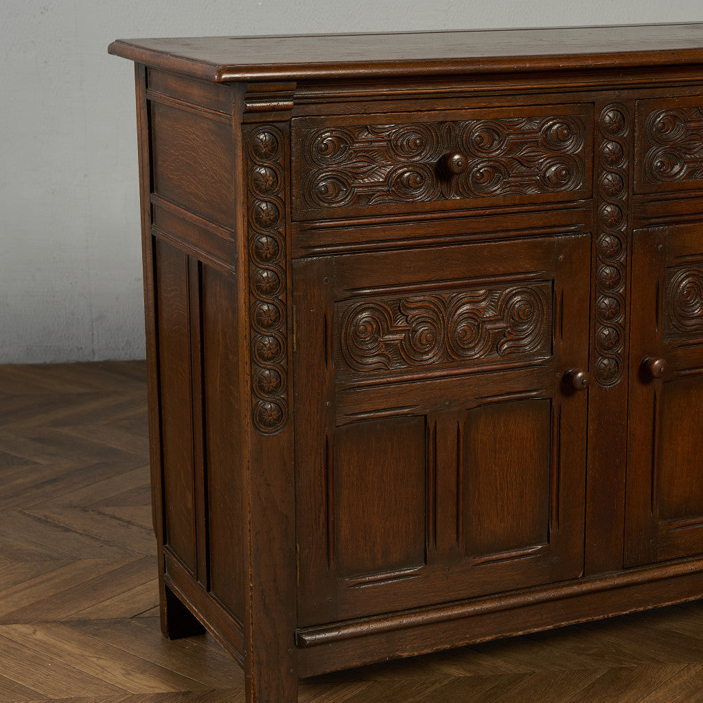 英国 クラシック キャビネット 食器棚