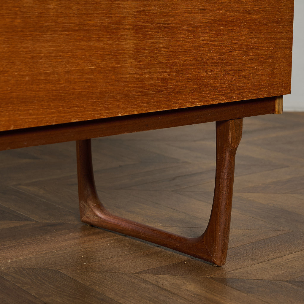 英国 ヴィンテージ 6段 チェスト