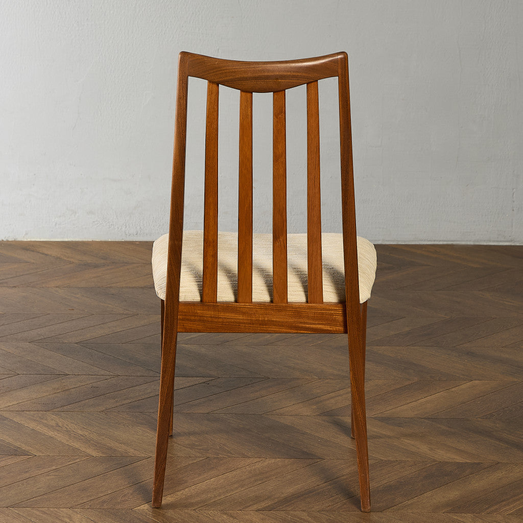 スラットバックチェア (4540)