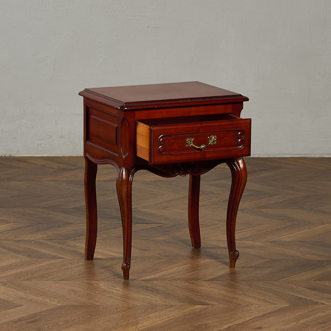 英国 クラシック ベッドサイド キャビネット