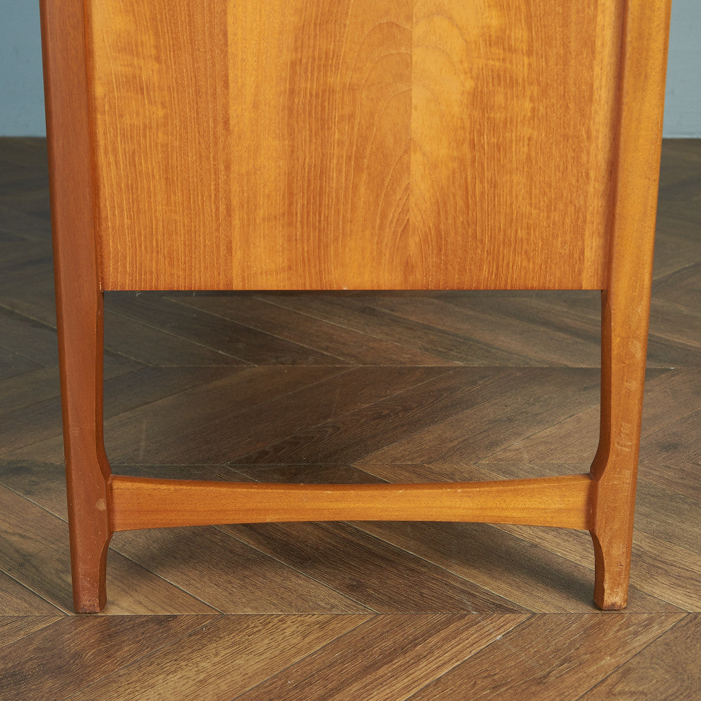 十字扉 ヴィンテージ サイドボード