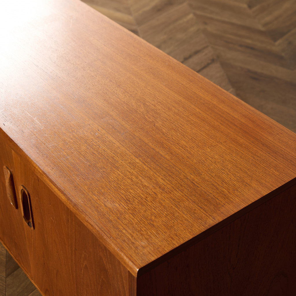 Fresco ヴィンテージ サイドボード カスタム アイアン ヘアピンレッグ