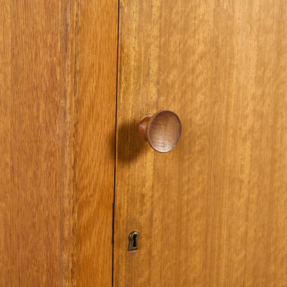 ヴィンテージ ワードローブ