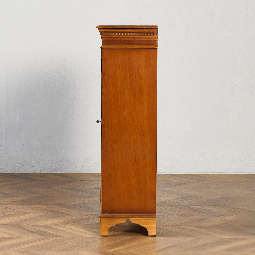 英国 クラシック エドワーディアン ブックケース  食器棚