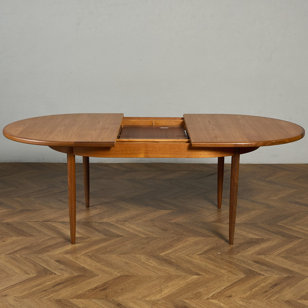 ヴィンテージ エクステンション オーバルダイニングテーブル