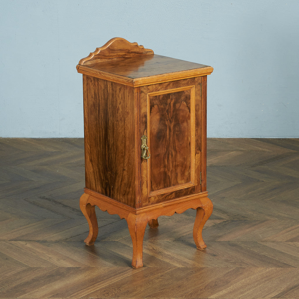 British Classic Bedside Cabinet #82054