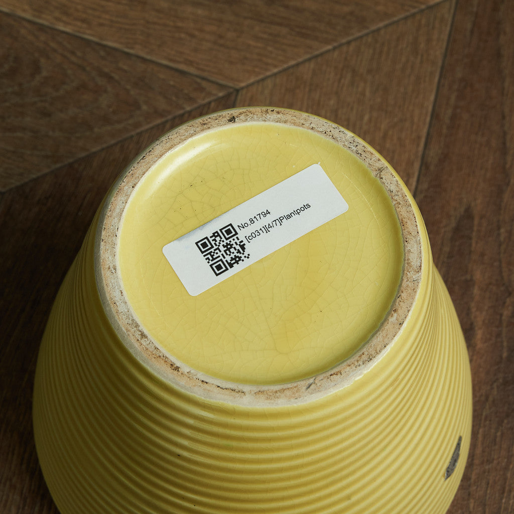 German Art Pottery フラワーベース