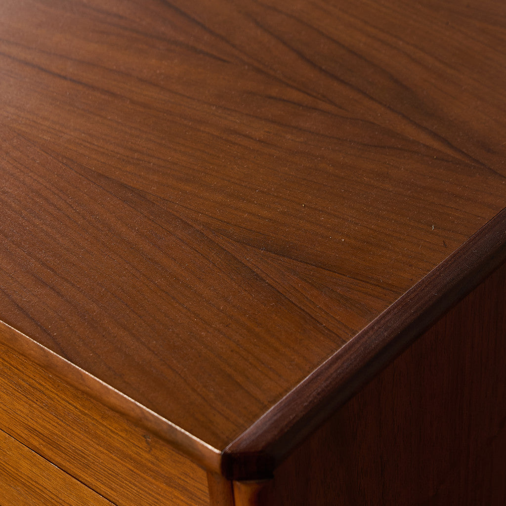 ヴィンテージ サイドボード