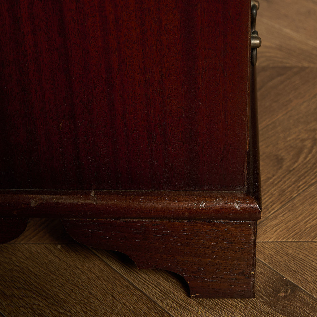 英国 クラシック 4段 サイドチェスト