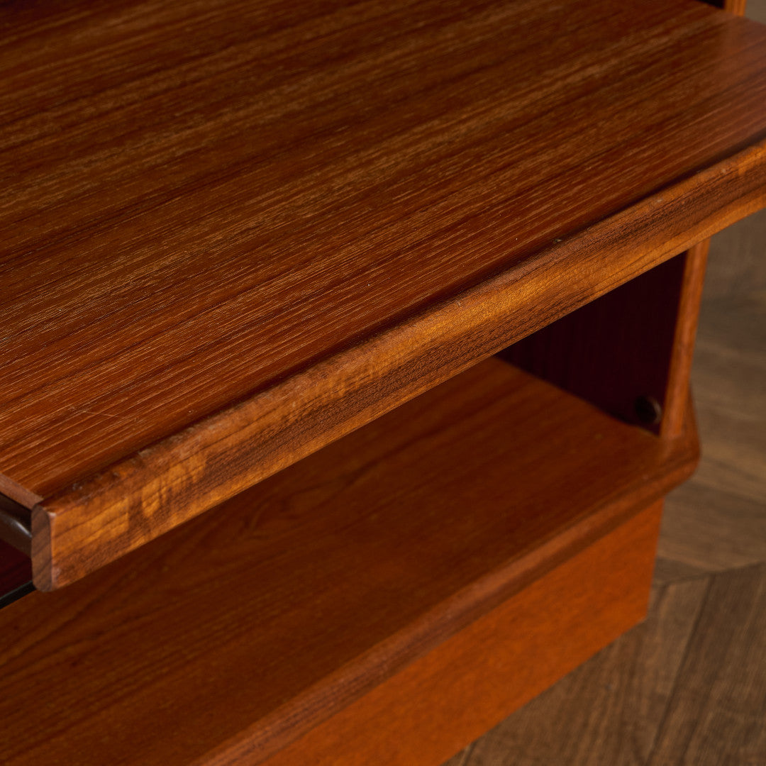 ヴィンテージ コーナー キャビネット  AVボード