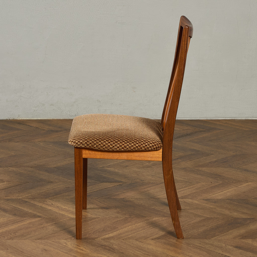 スラットバックチェア (4540)