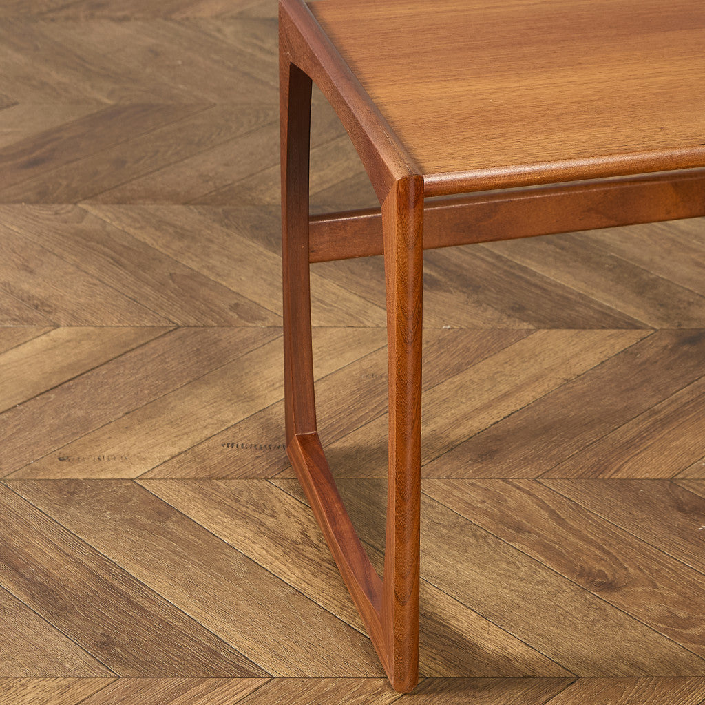 Quadrille ヴィンテージ ネストテーブル