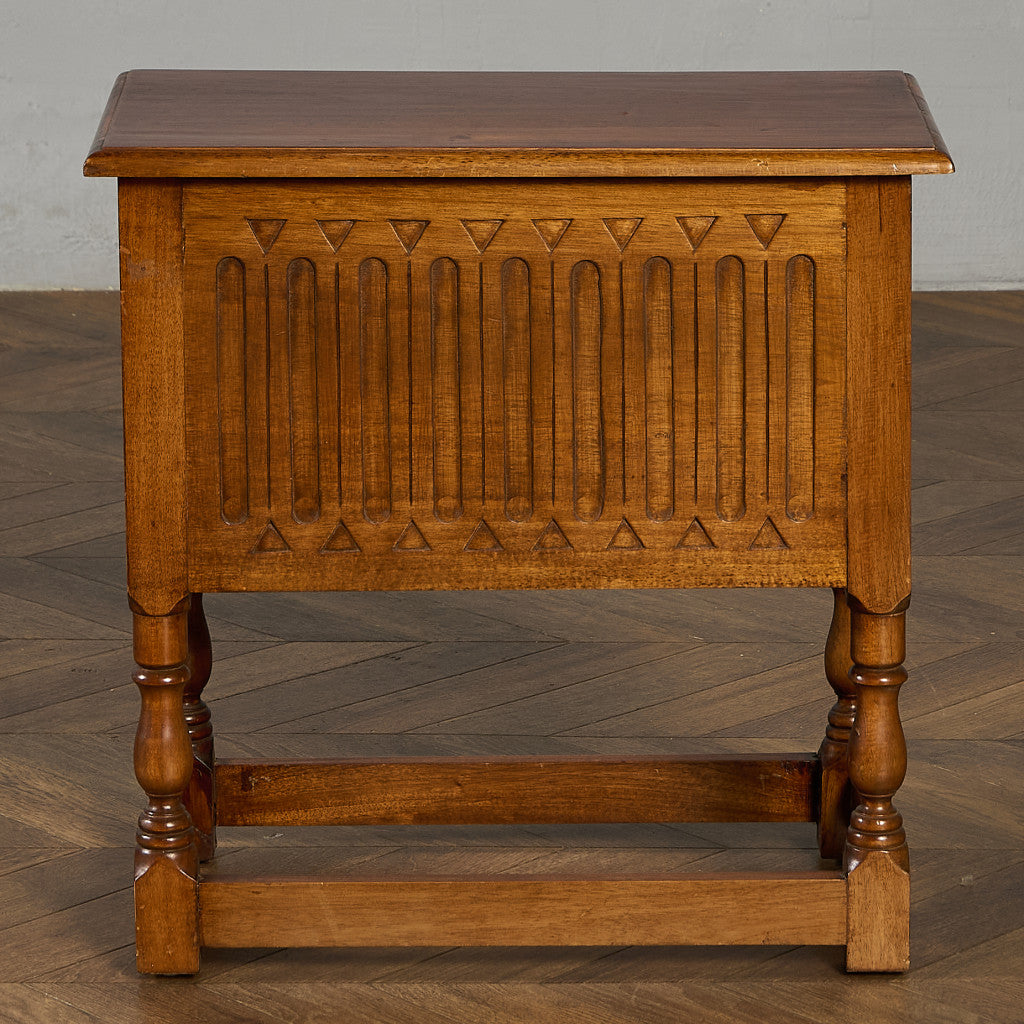 英国 クラシック オーク サイド キャビネット