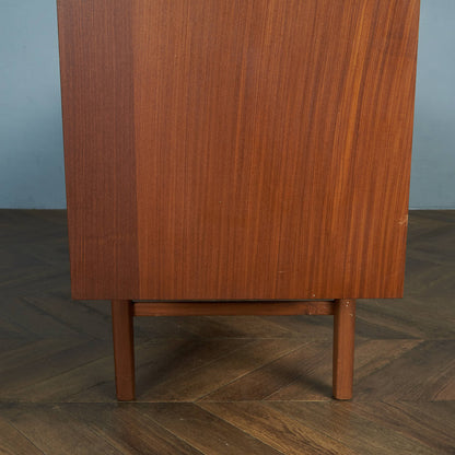 イギリスヴィンテージ サイドボード / カップボード