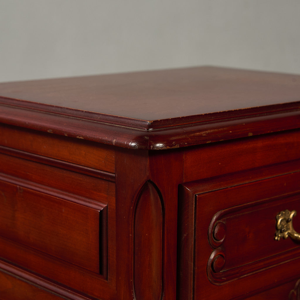 英国 クラシック ベッドサイド キャビネット