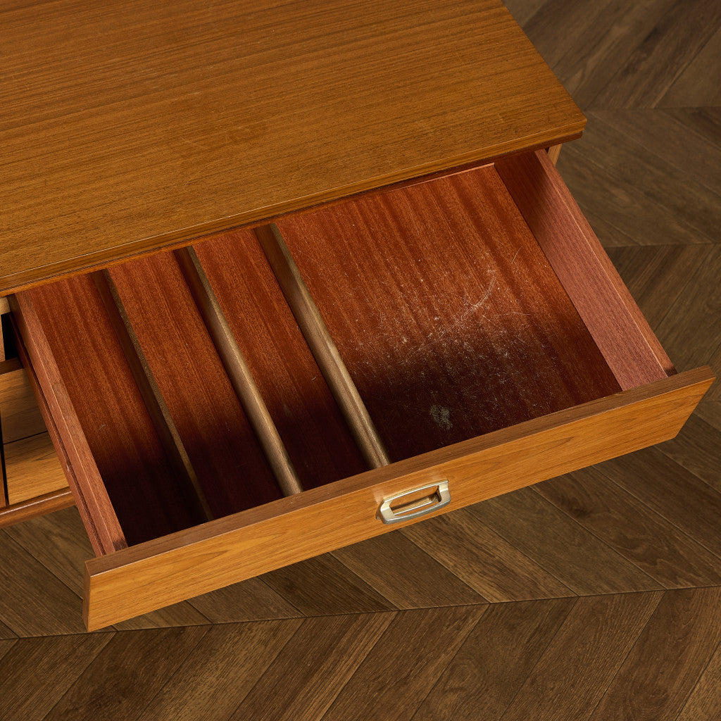 ヴィンテージ サイドボード