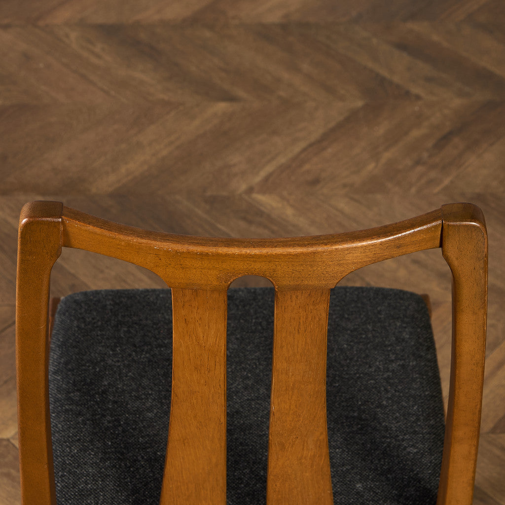 ダイニングチェア  座面張替え済み