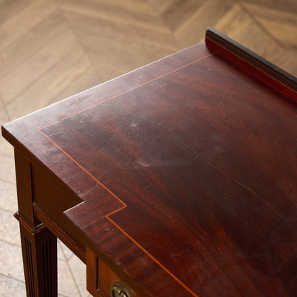 英国 クラシック サイド テーブル