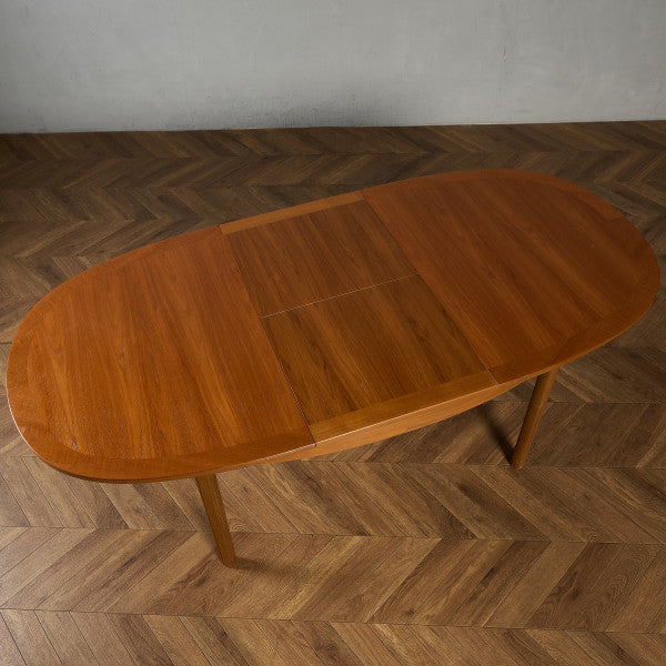 エクステンション オーバル ダイニングテーブル