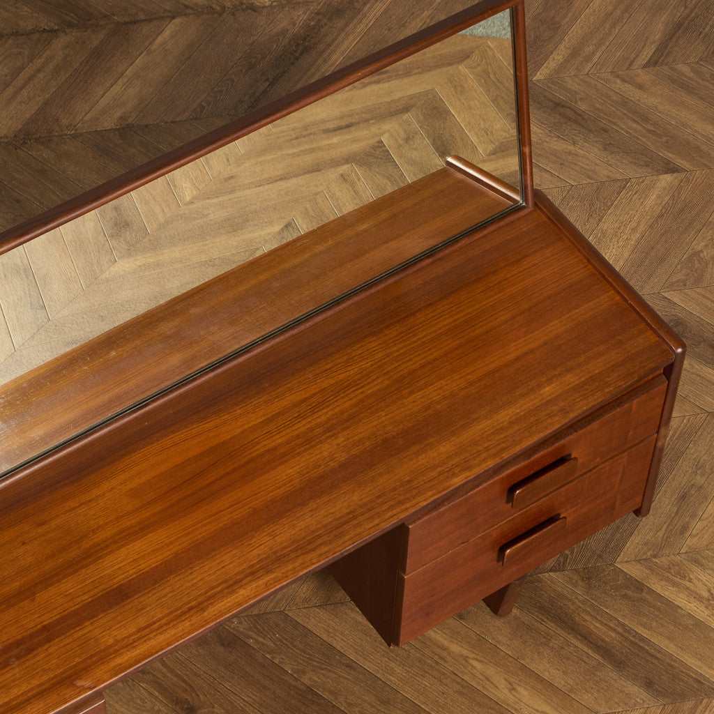 ヴィンテージ ドレッサー デスク