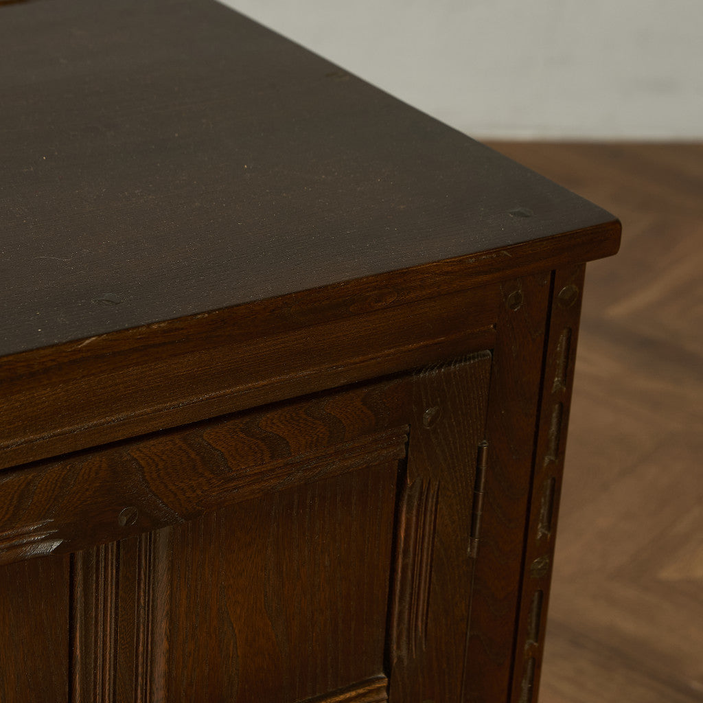 オールドコロニアル サイドボード ラウンドゴールドラベル