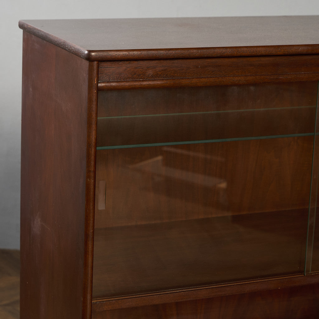 英国 ヴィンテージ カップボード