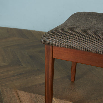 ヴィンテージ ダイニングチェア / 座面張替え済み (LUUM)