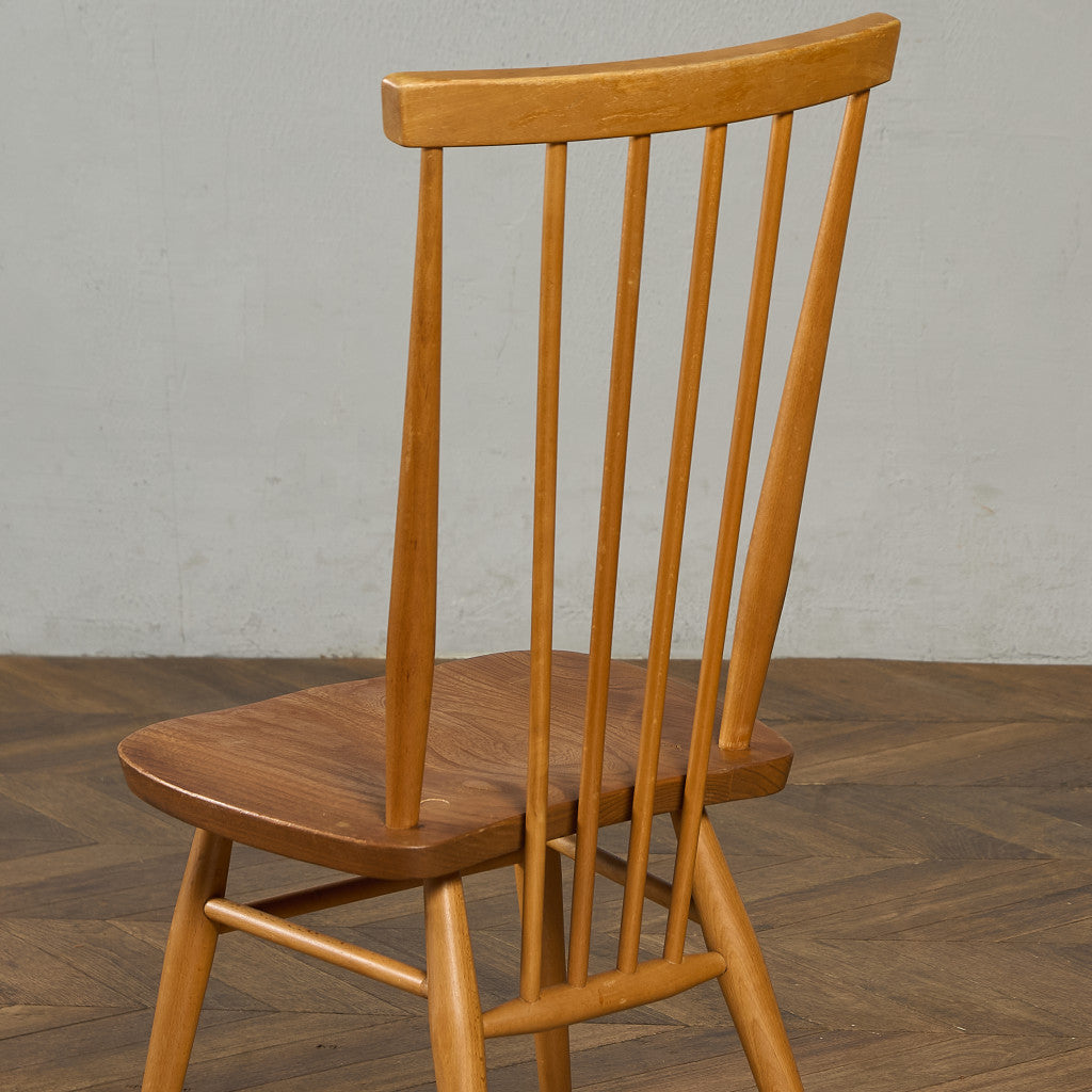 ヴィンテージ スティックバック ハイバックチェア