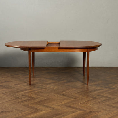ヴィンテージ エクステンション オーバルダイニングテーブル