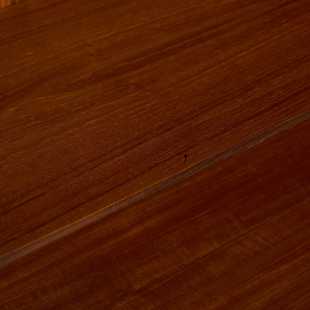 Brasilia ハイ サイドボード