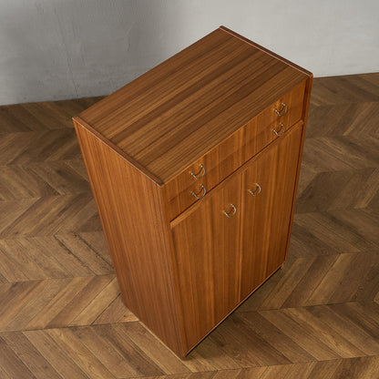 ヴィンテージ ワードローブ